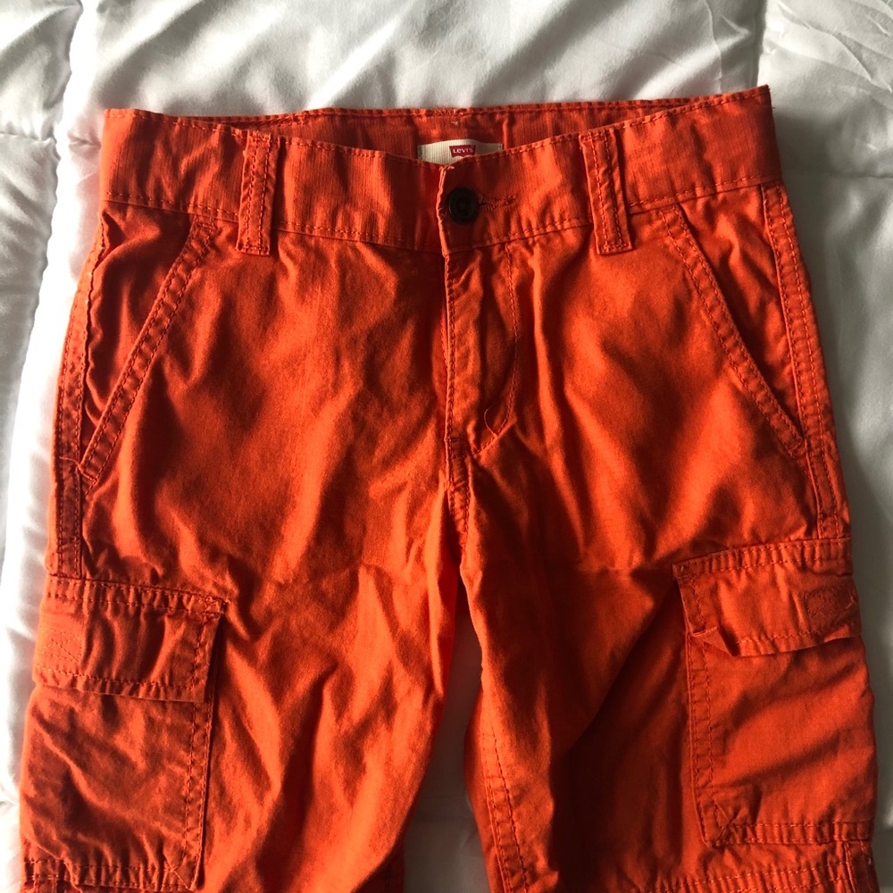 Levi’s cargo shorts